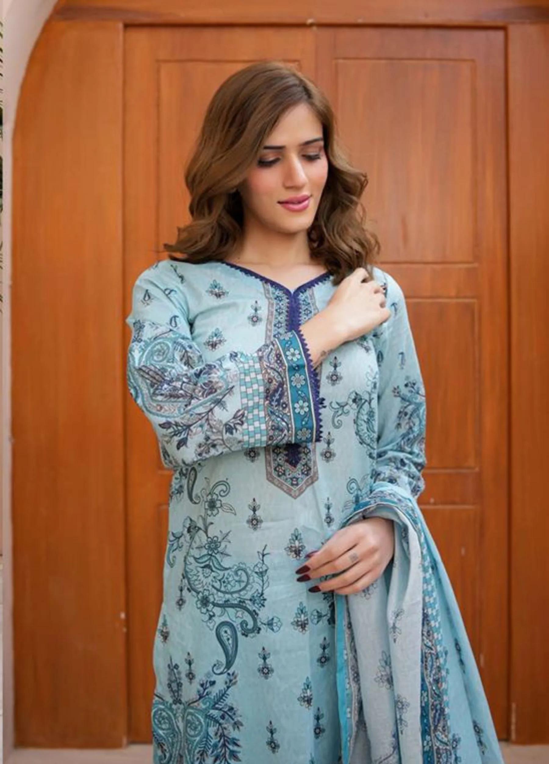 Coral By Mavi Unstitched Luxury Lawn 2026 – Volume 1 | Design 6 - Image 3