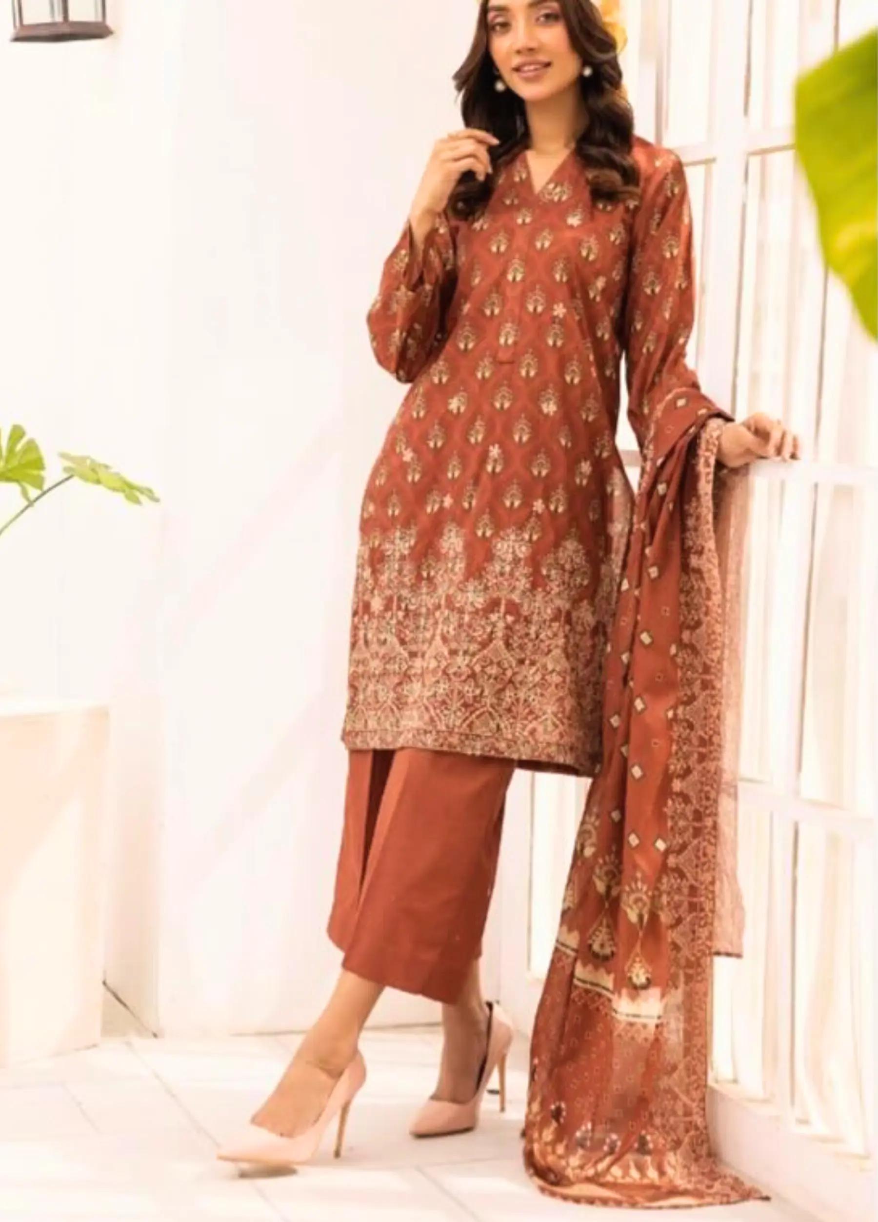 Rangreza Festive Embroidery Collection 3 Piece Suit – Article 01